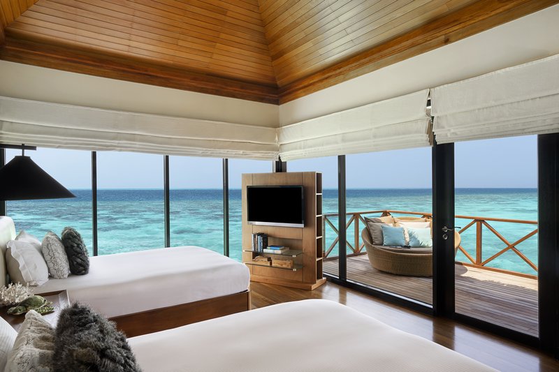 Two Bedroom Ocean Pavilion - Guest Room