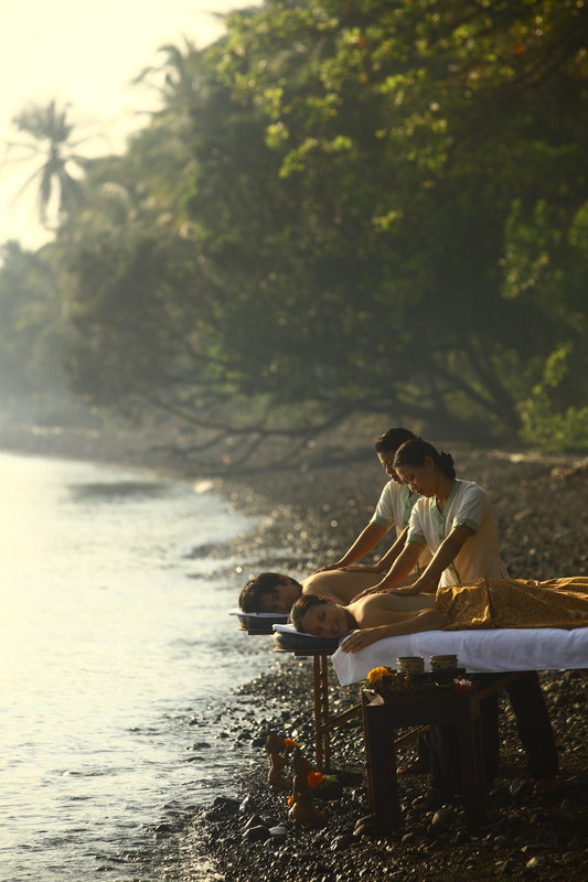 Massage on the Beach