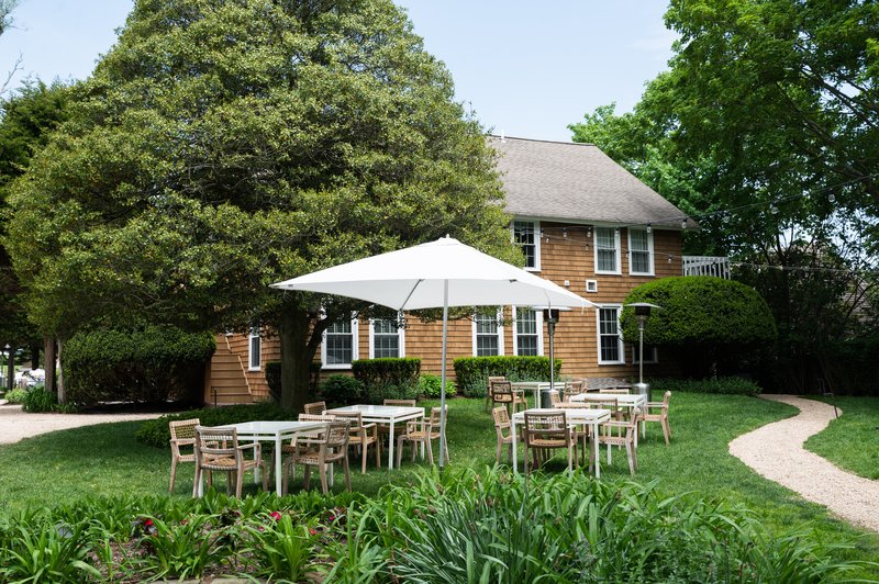 The Roundtree Breakfast Area